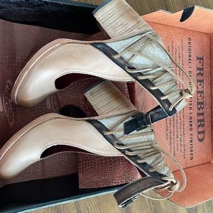 Freebird Raeanne size 10 Worn Once!